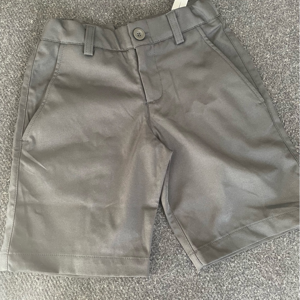 New Black Under Armour shorts. Youth Small.
